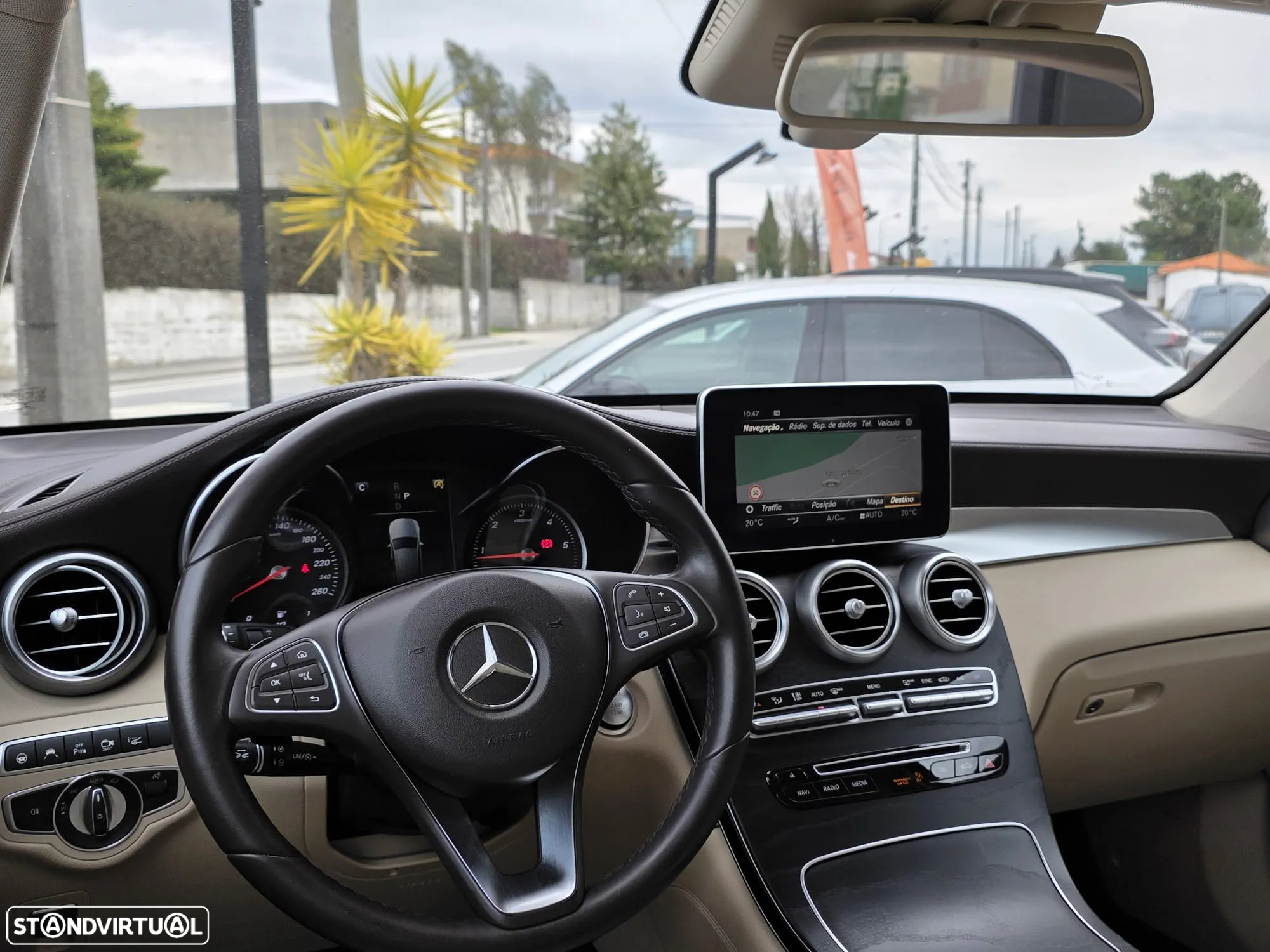 Mercedes-Benz GLC 250 d AMG Line 4-Matic - 24