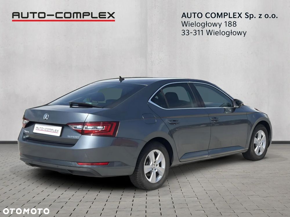 Skoda Superb 1.8 TSI Ambition - 6