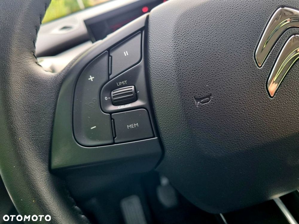 Citroën C4 Cactus 1.2 PureTech Live S&S - 16