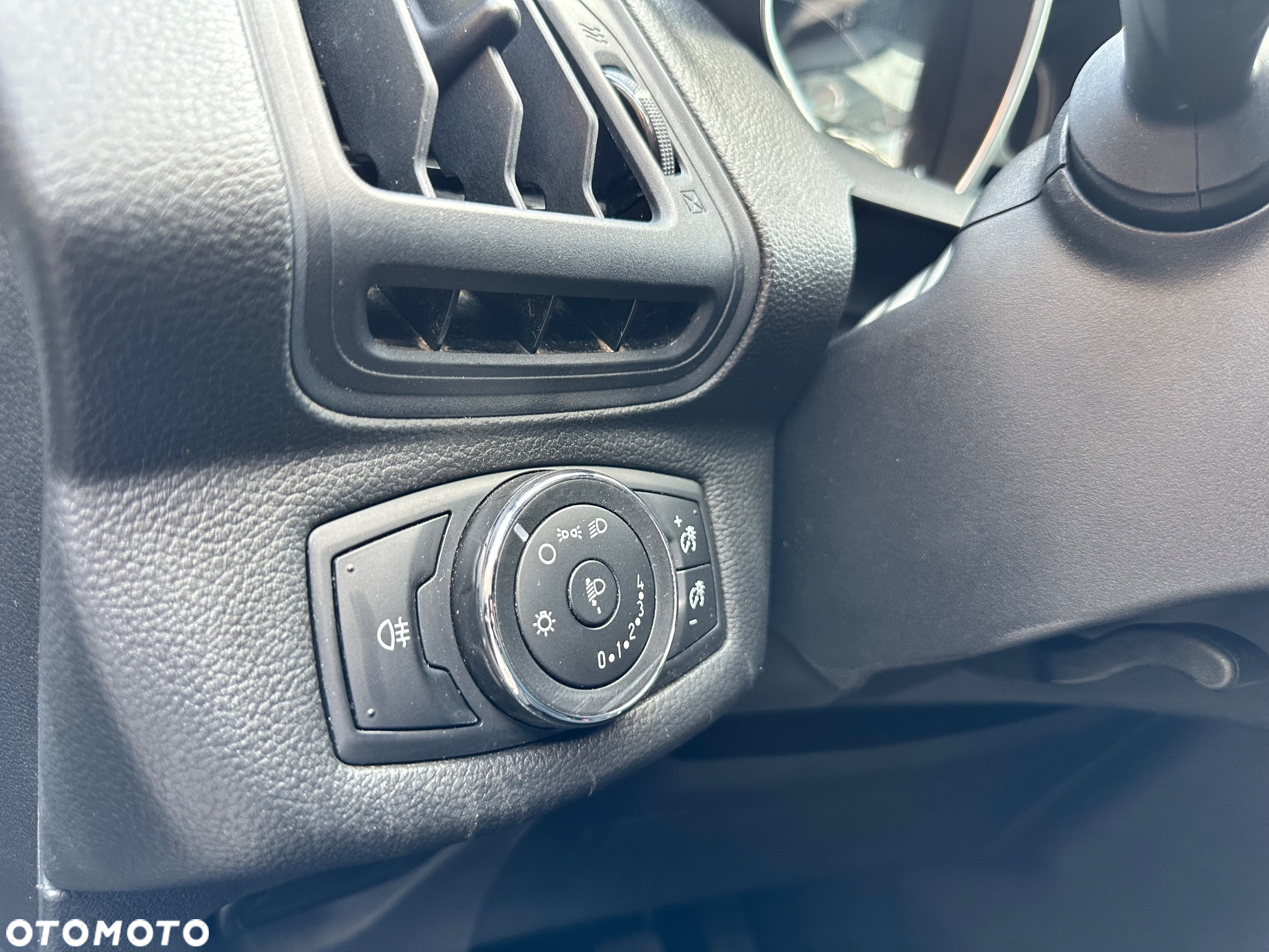 Ford B-MAX 1.0 EcoBoost Trend - 32