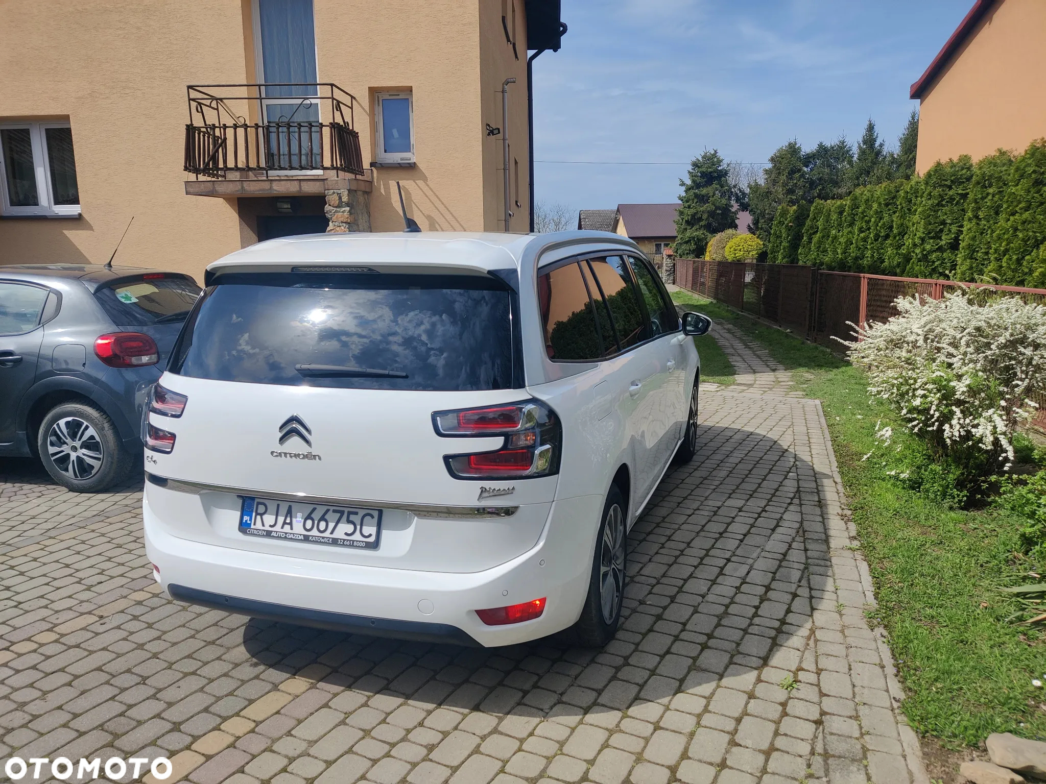 Citroën C4 Grand Picasso 1.2 PureTech Shine S&S - 4