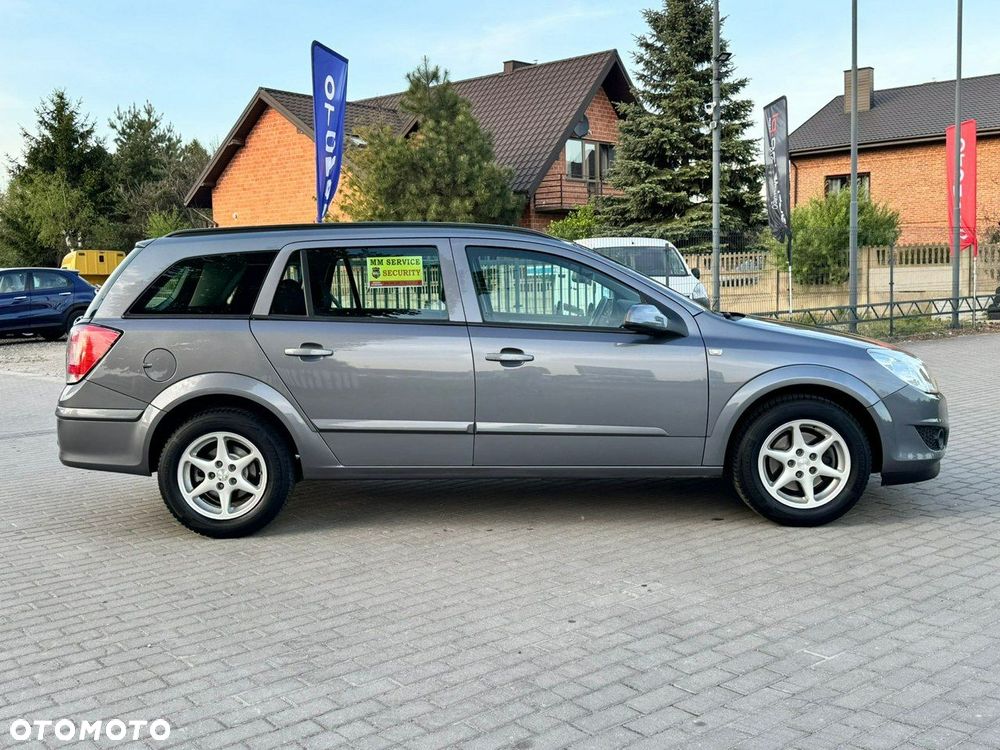 Opel Astra - 14