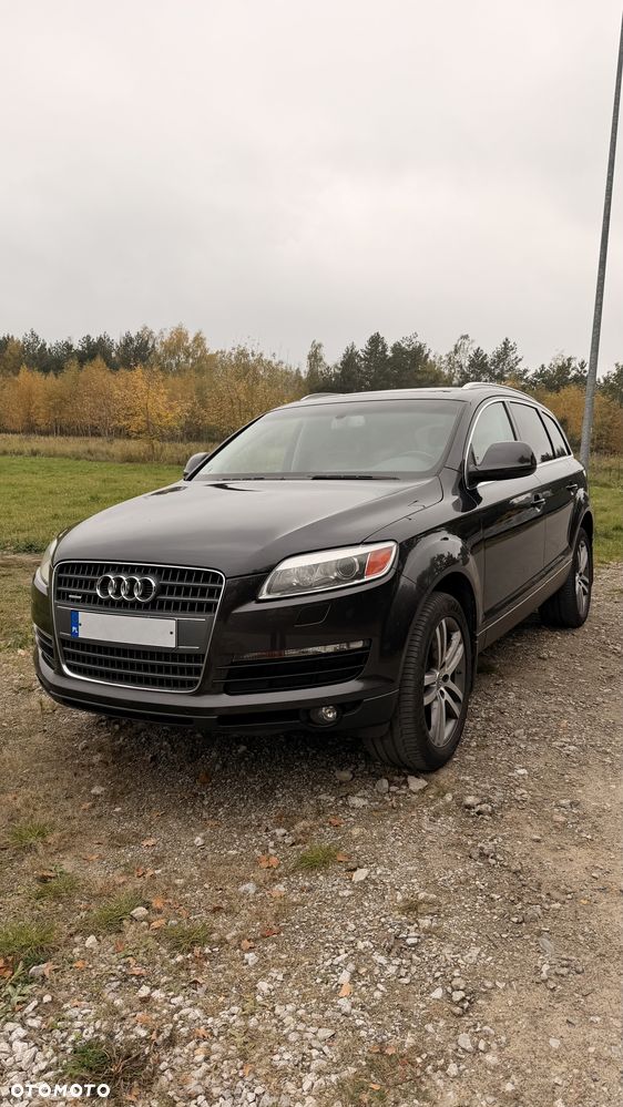 Audi Q7 2008 photo 2
