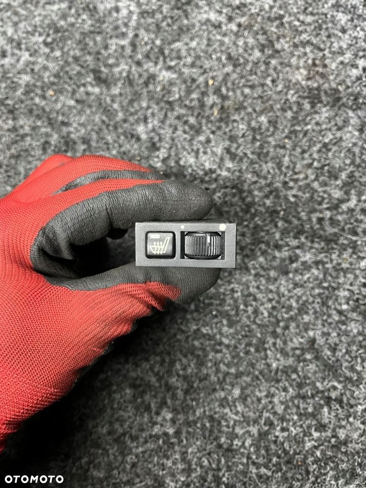 przełączniki grzania foteli bmw seria 7 e38 8352259 - 10