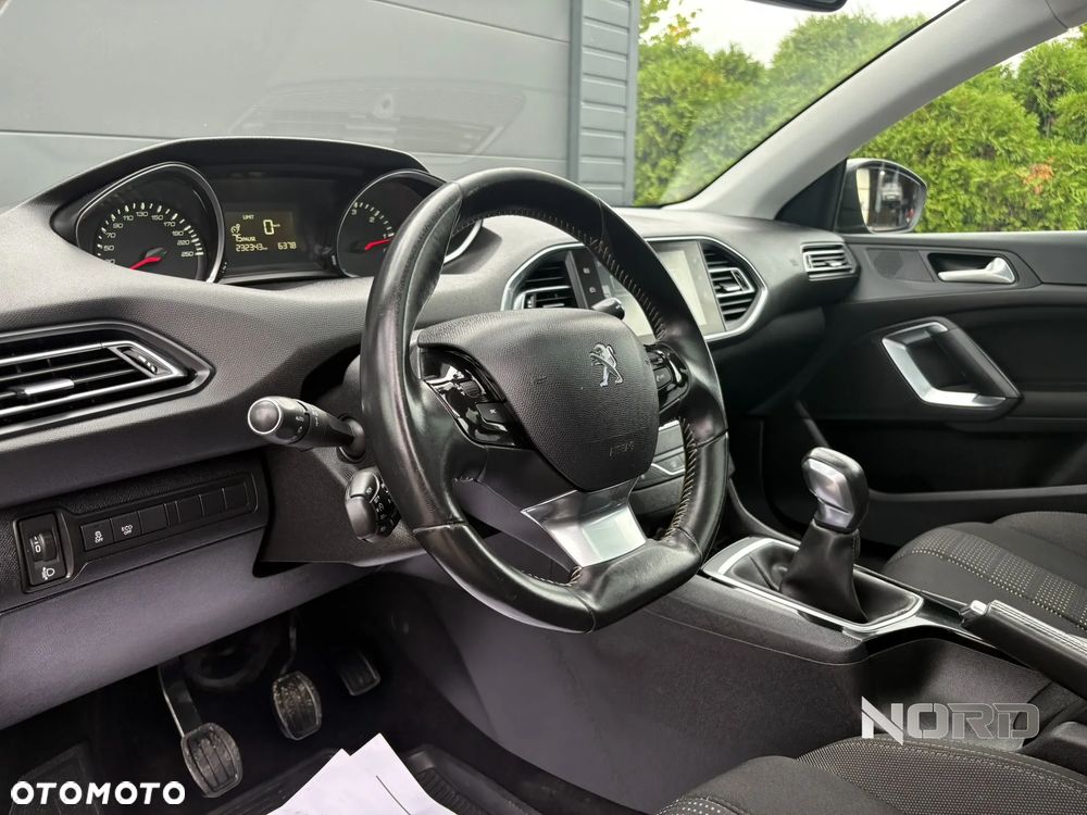 Peugeot 308 BlueHDi 100 Stop & Start Access - 11