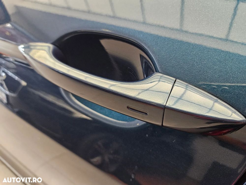 Volkswagen Tiguan 2.0 TDI SCR DSG 4Motion Elegance - 28