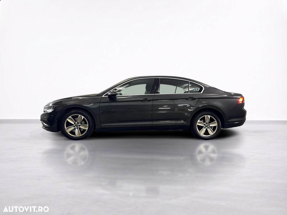 Volkswagen Passat - 3