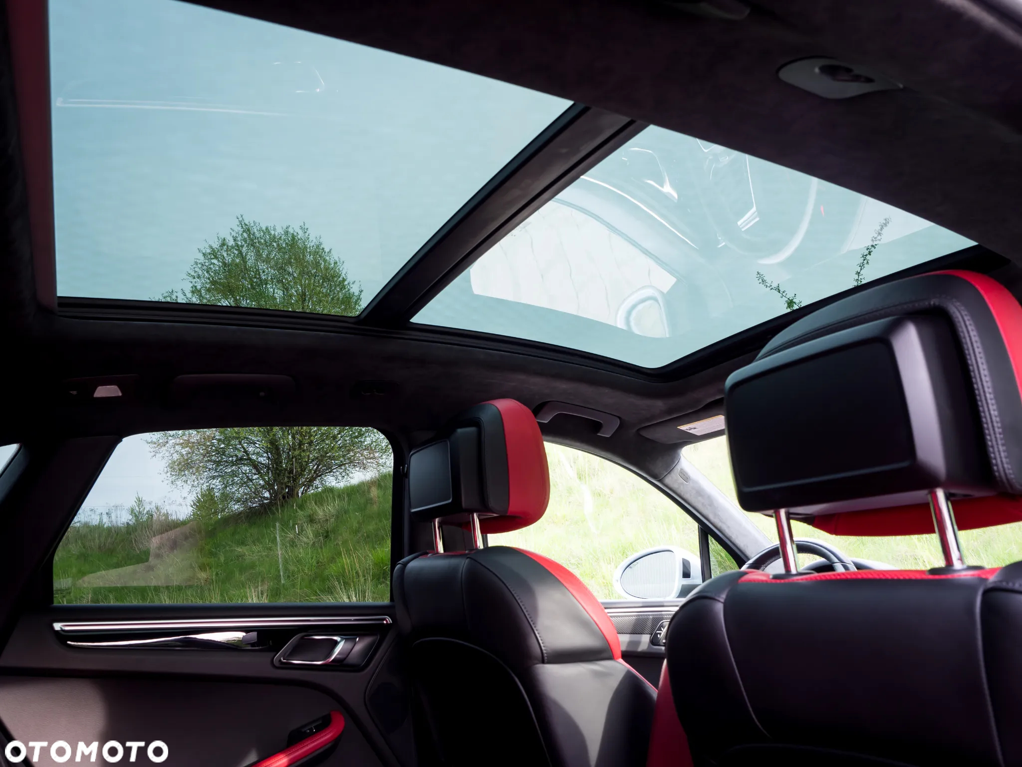 Porsche Macan Turbo - 39