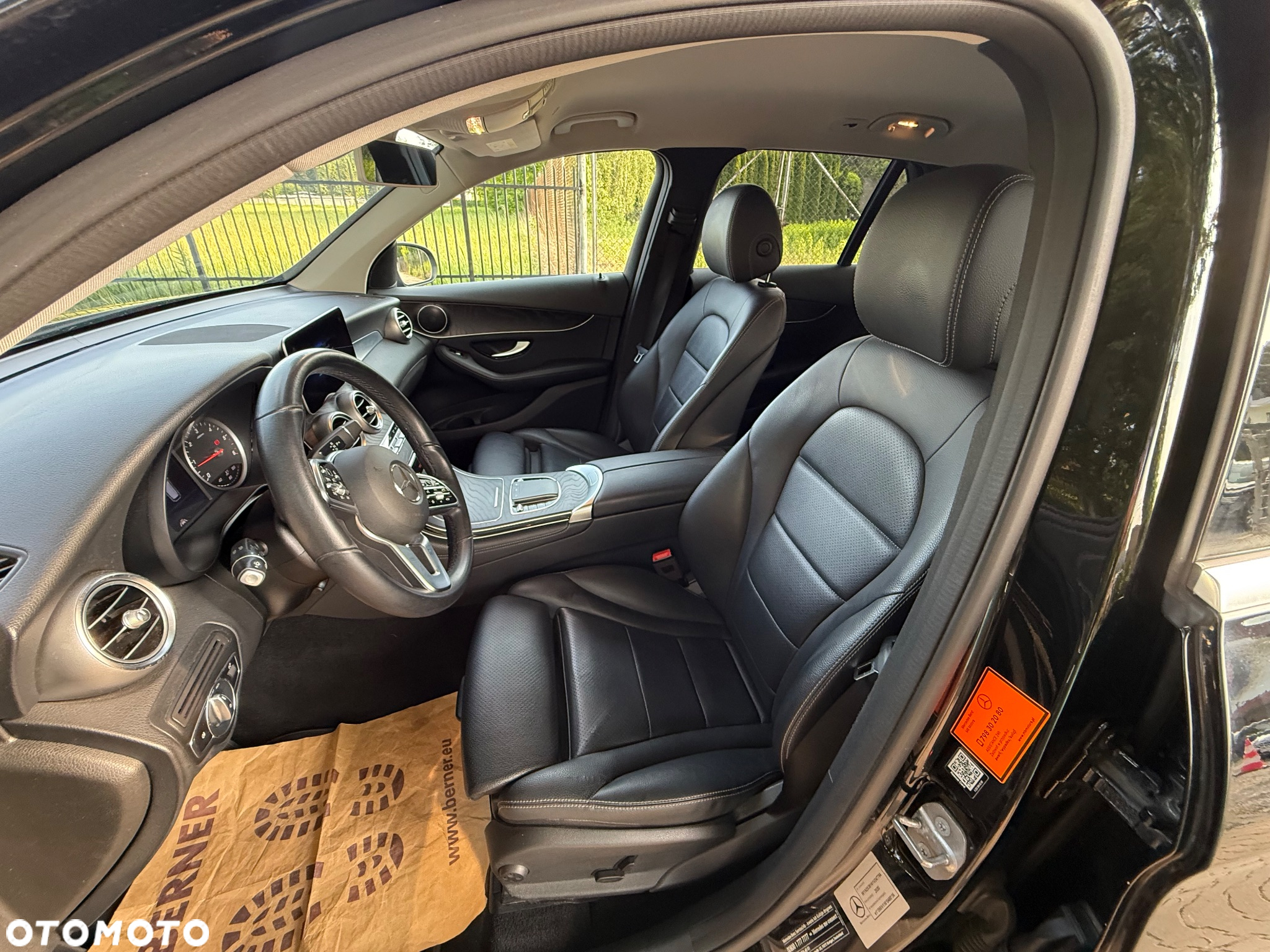 Mercedes-Benz GLC 200 d 4-Matic Business Edition - 17