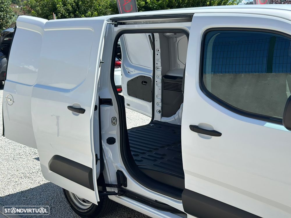 Opel Combo 1.5 CDTI - 10
