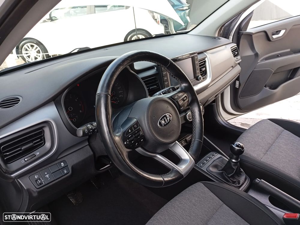 Kia Stonic 1.2 Dream-Team Edition - 6