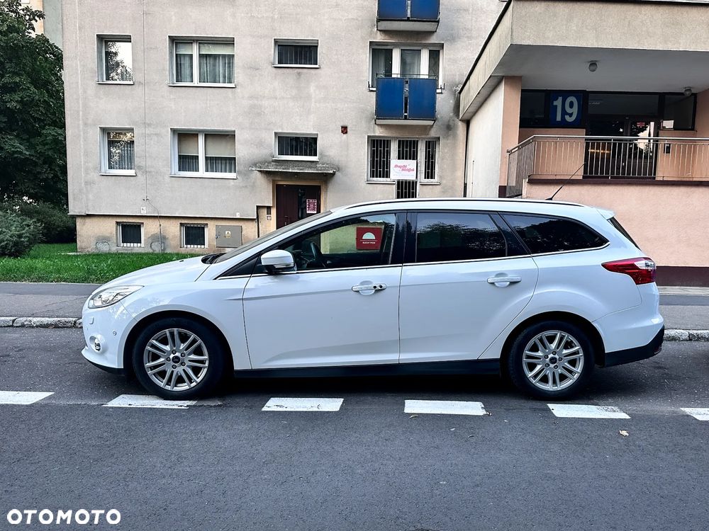 Ford Focus 1.6 EcoBoost Titanium - 4