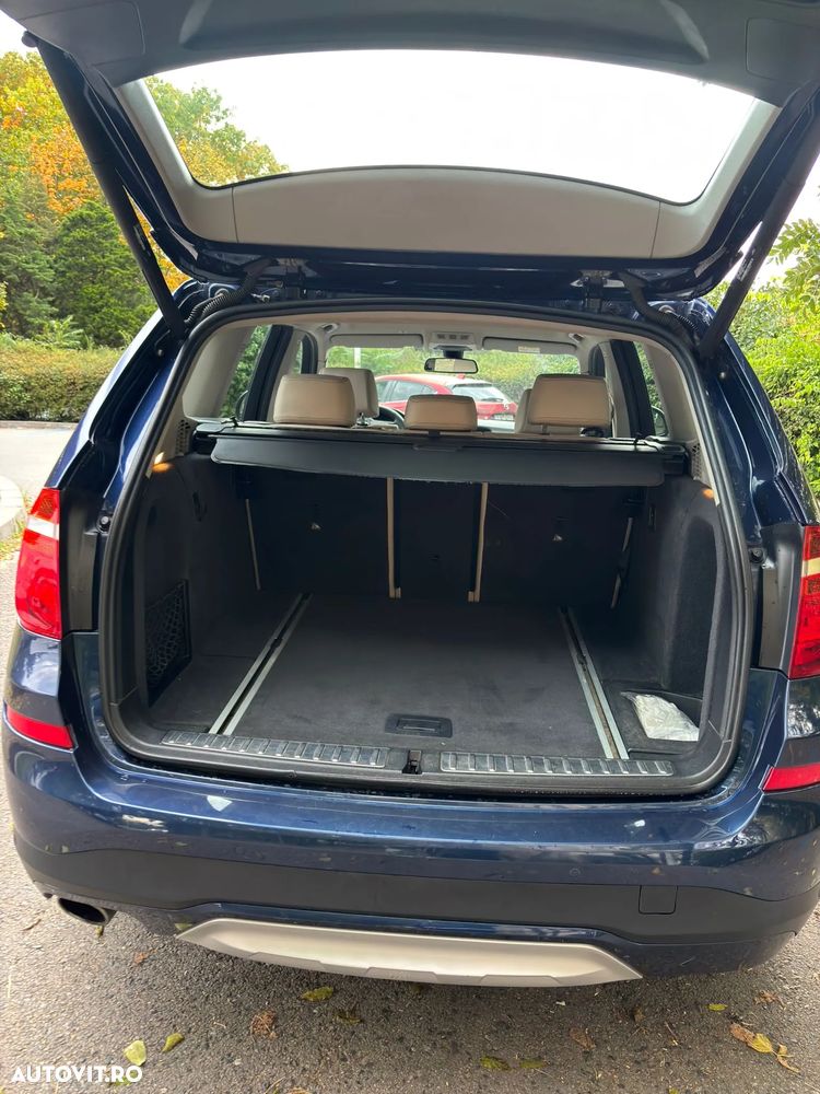 BMW X3 xDrive20d AT xLine - 9