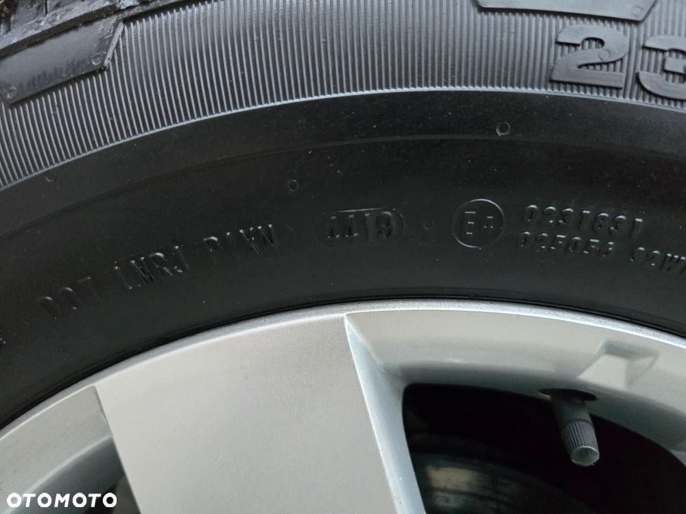 Chevrolet Captiva 2.4 4WD 7 Sitzer LT - 39