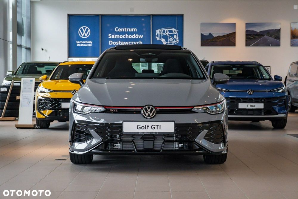 Volkswagen Golf - 3
