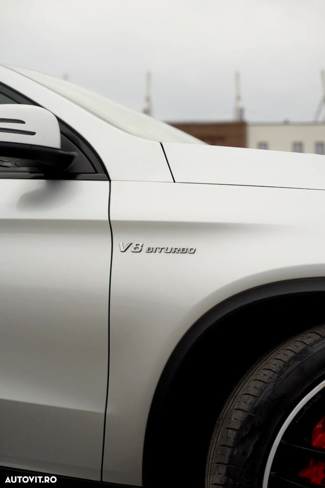 Mercedes-Benz GLE - 12