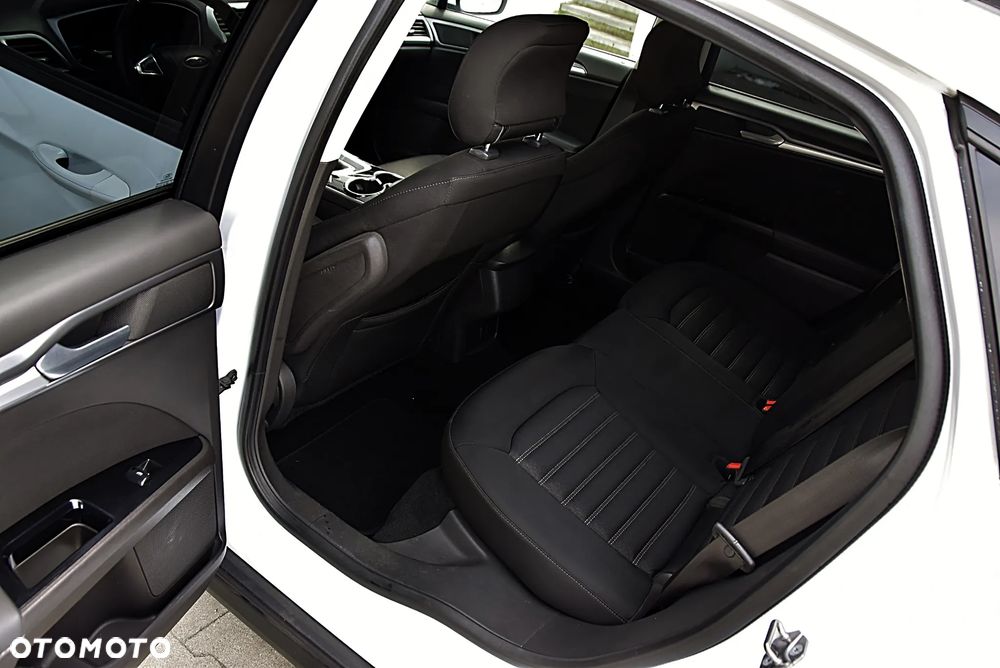 Ford Mondeo 2.0 TDCi Edition - 22