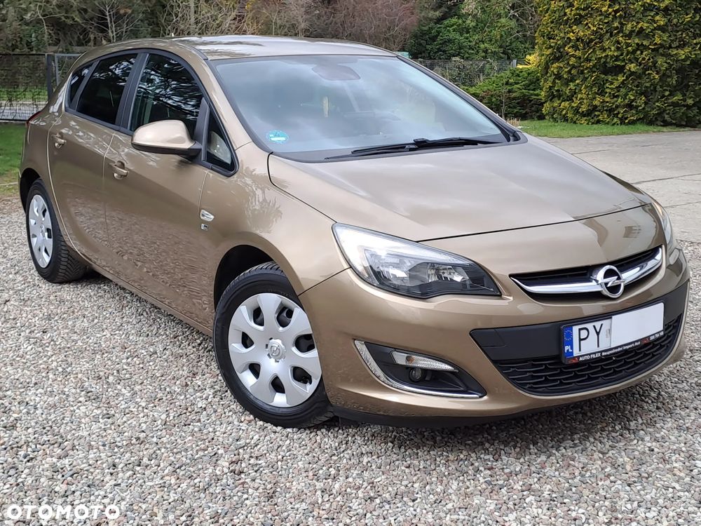 Opel Astra - 2