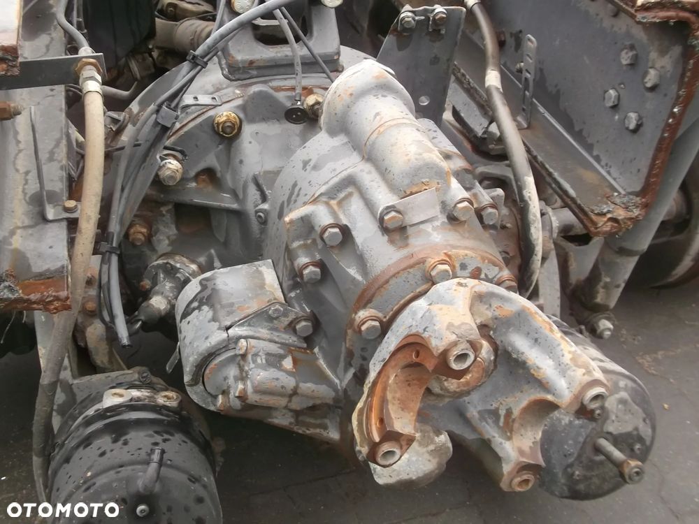 Tylny most Scania 6x4 obudowa kołyska dyfer - 5