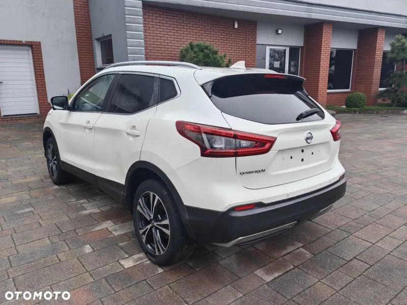 Nissan Qashqai 1.2 DIG-T N-Connecta - 5