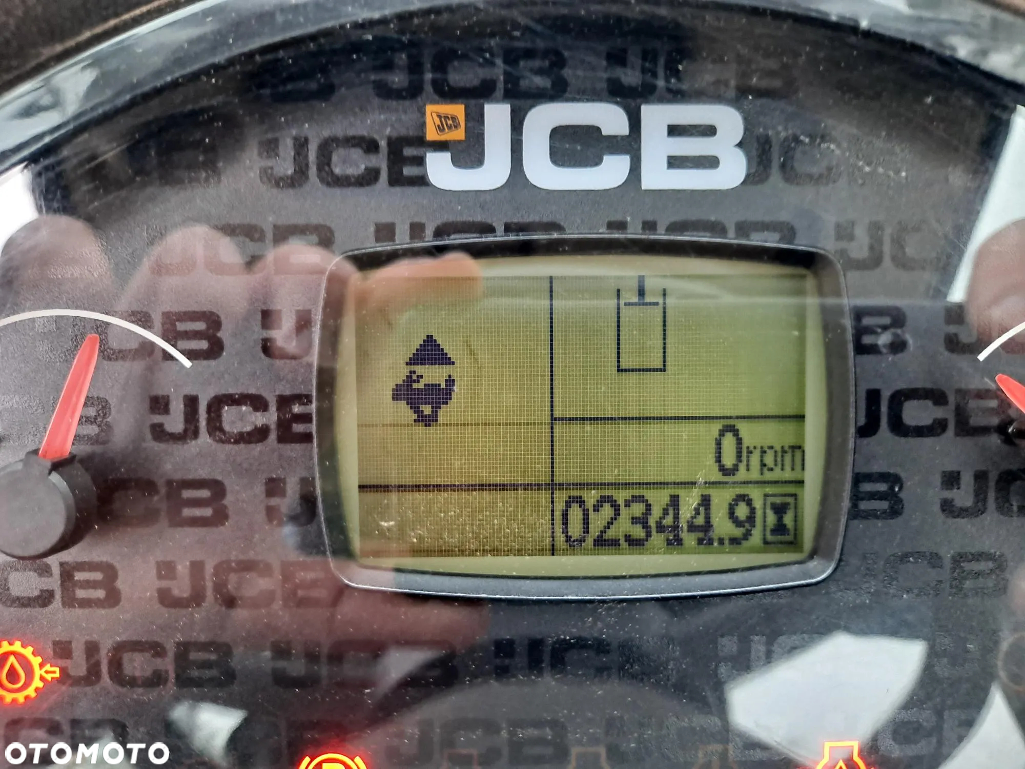 JCB 406 - 9