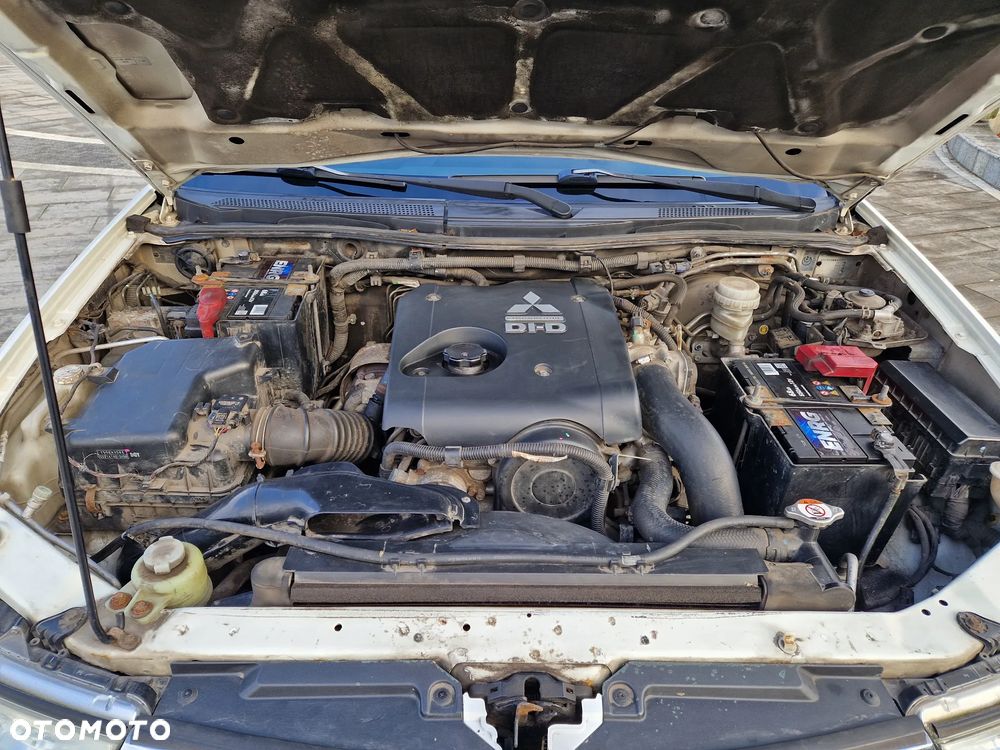 Mitsubishi Pajero Sport - 20