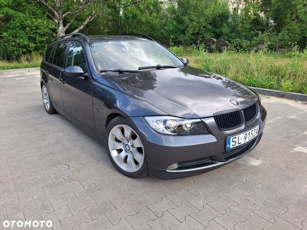 BMW Seria 3 320i - 13