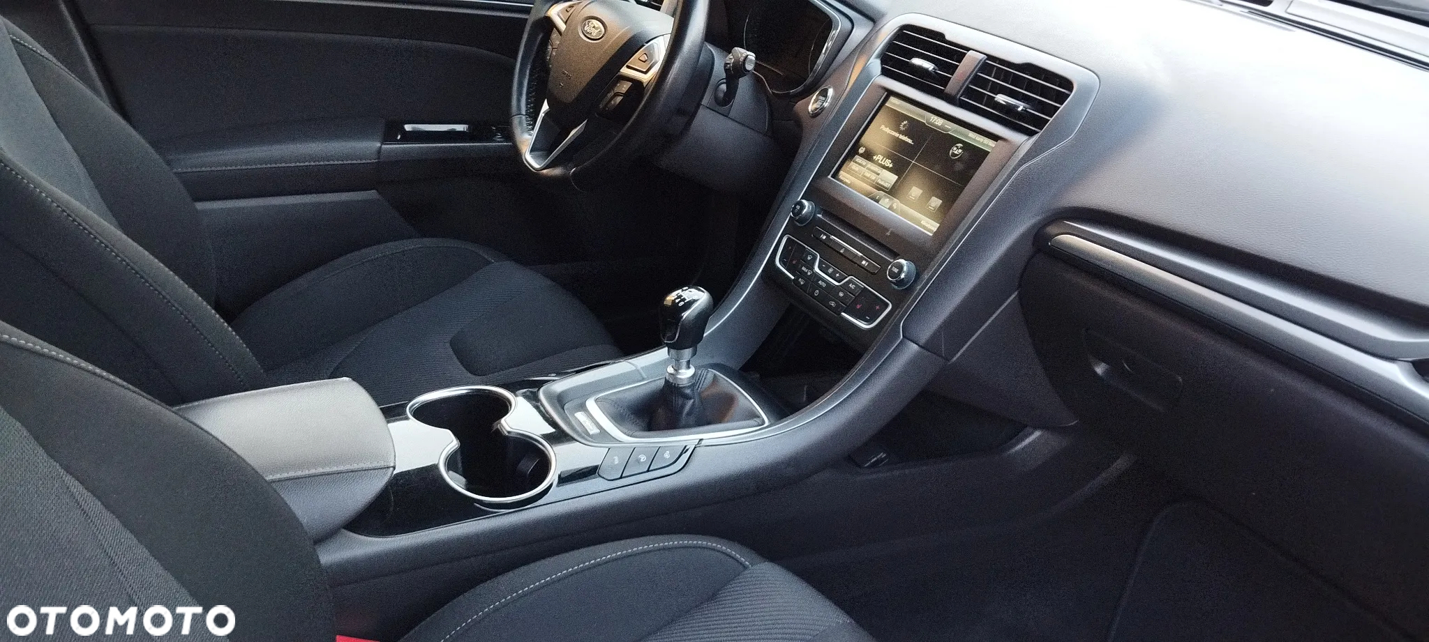 Ford Mondeo 1.5 TDCi ECOnetic Start-Stopp Titanium - 13