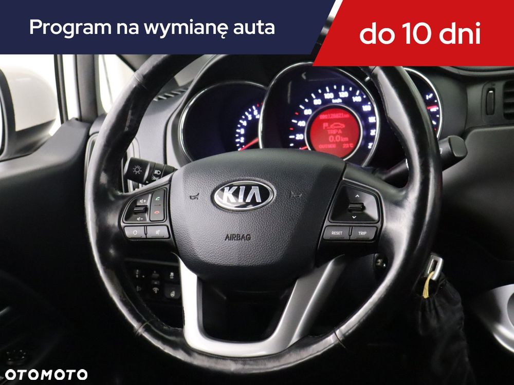 Kia Rio - 21