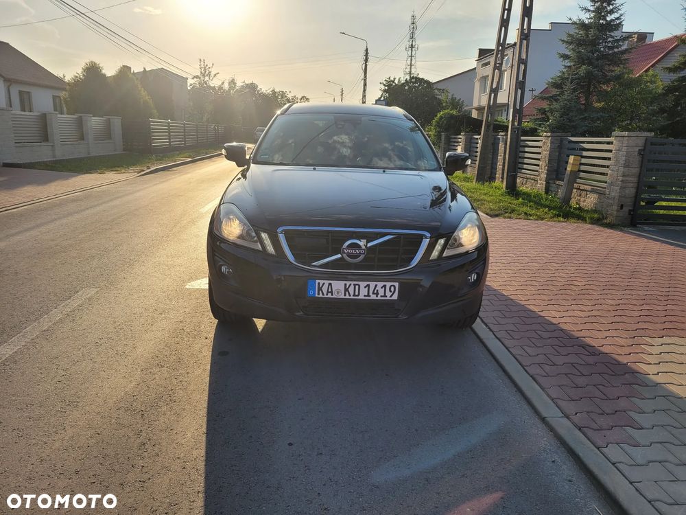 Volvo XC 60 2.4D AWD Momentum - 28