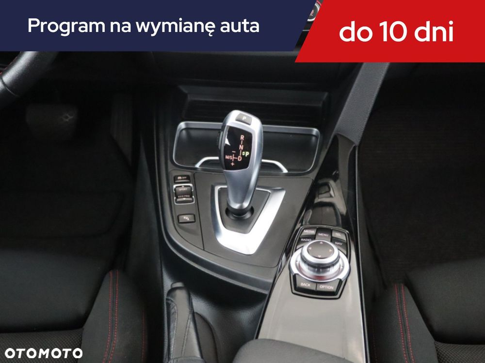 BMW Seria 3 - 18