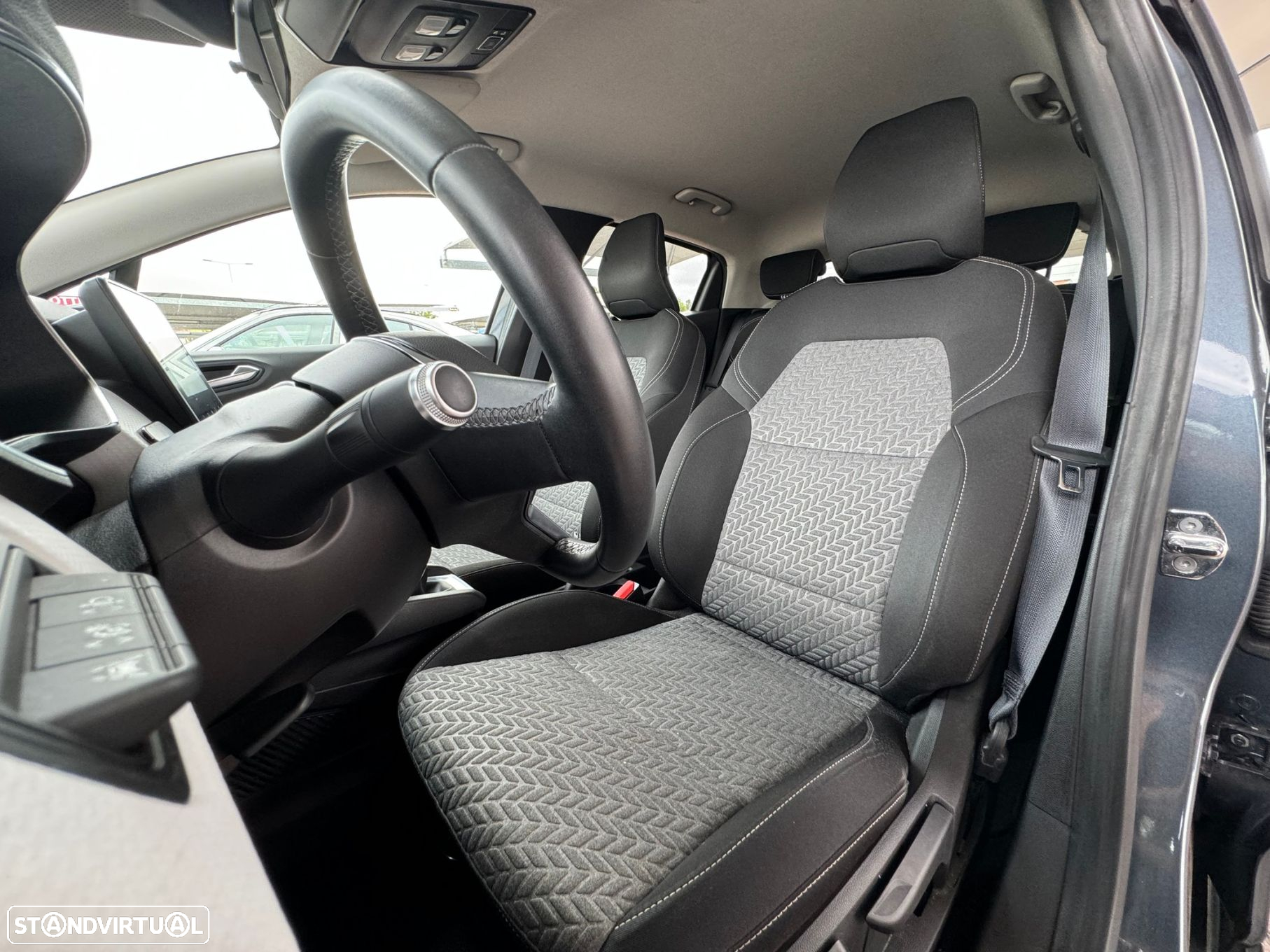 Renault Clio 1.0 TCe Limited Bi-Fuel - 3