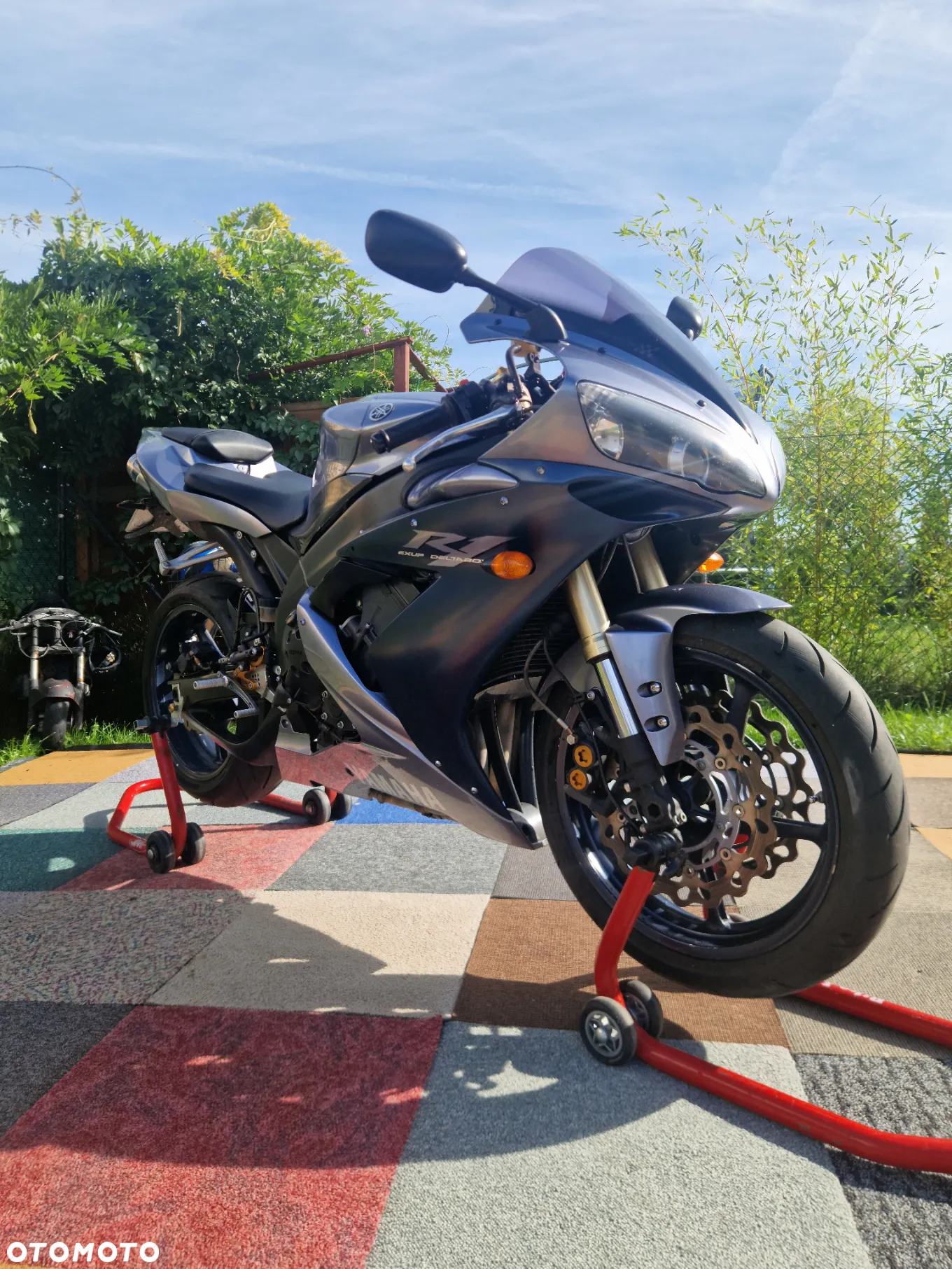 Yamaha YZF - 3