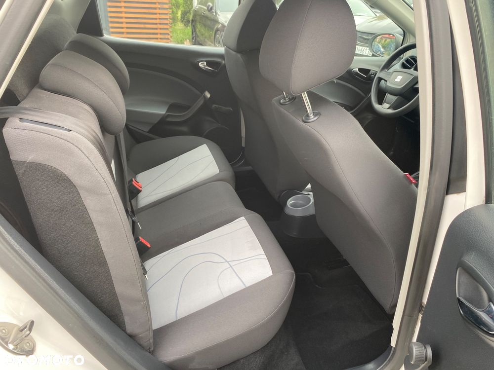 Seat Ibiza 1.4 16V Reference - 30