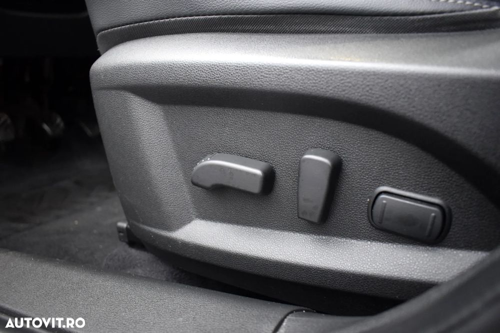 Renault Koleos ENERGY dCi 175 4WD INTENS - 17