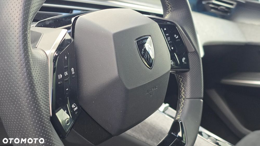 Peugeot 5008 1.2 PureTech mHEV GT S&S e-DCS6 - 24