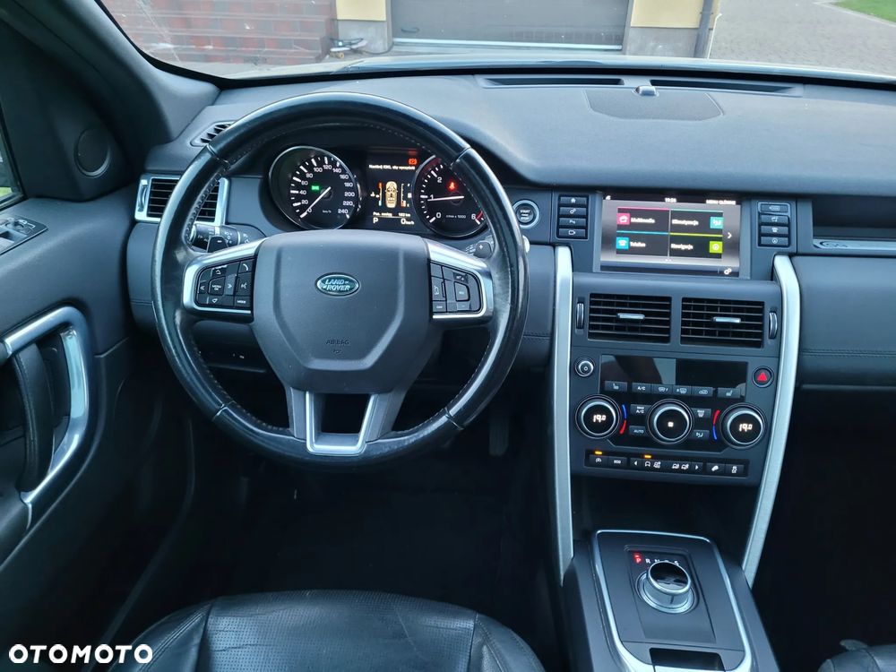Land Rover Discovery Sport TD4 HSE Luxury - 12
