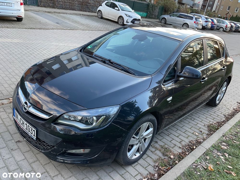 Opel Astra 2.0 CDTI DPF Sport - 8