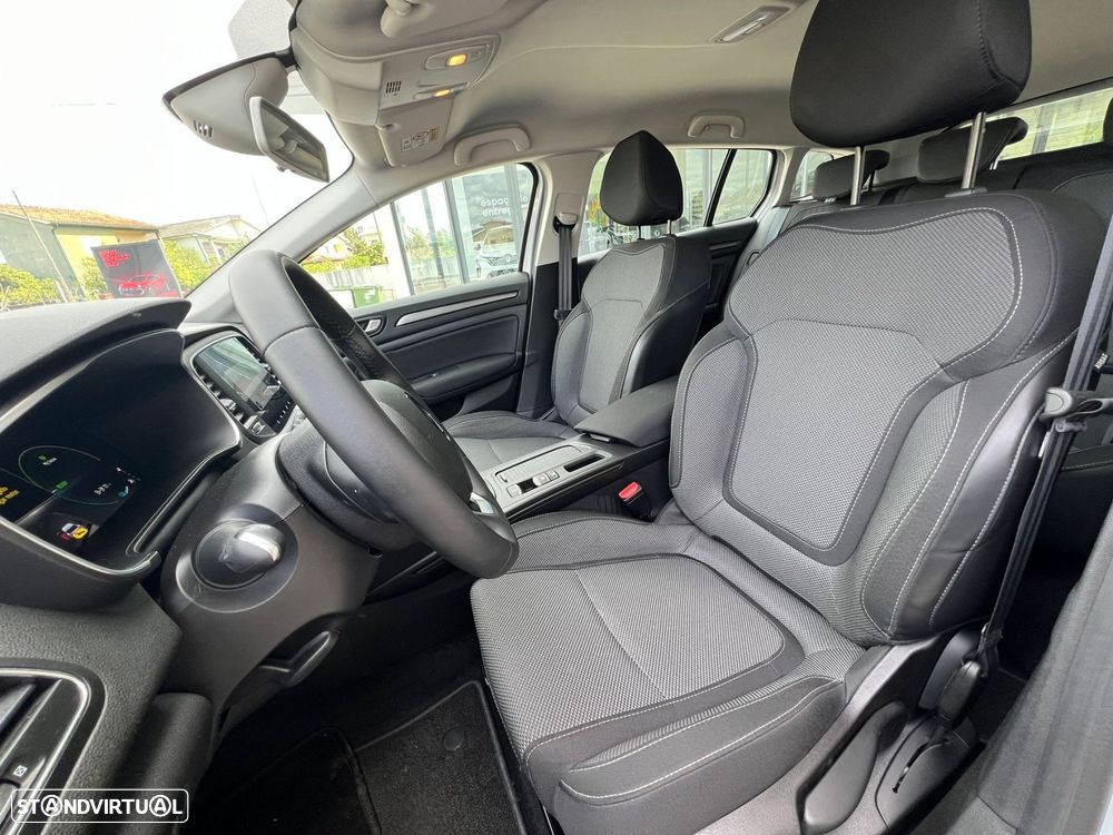 Renault Mégane Sport Tourer 1.6 E-Tech Plug-In Hybrid Equilibre - 12
