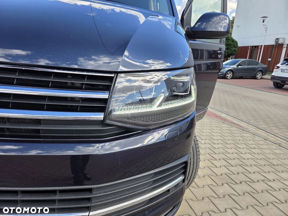Volkswagen Multivan - 7