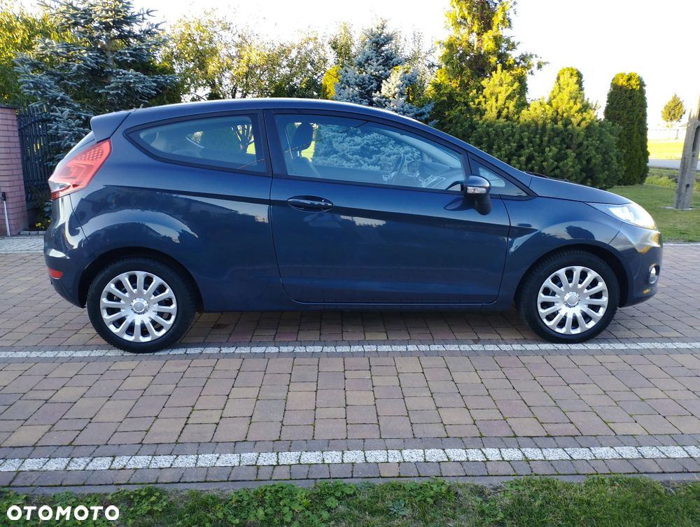Ford Fiesta - 8
