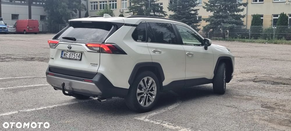 Toyota RAV4 - 4