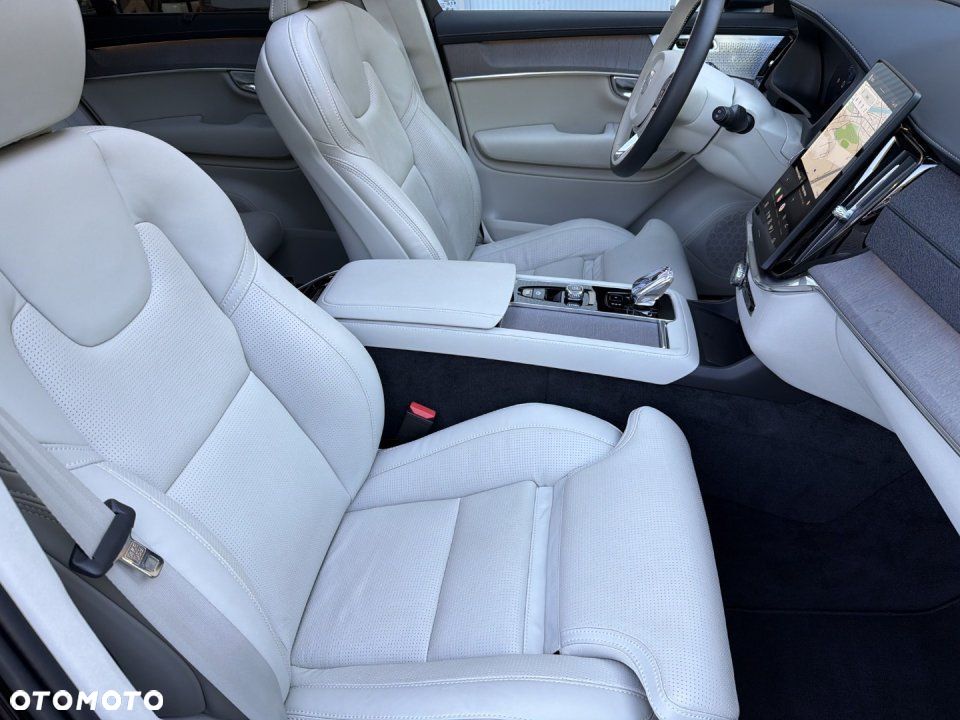 Volvo XC 90 - 19