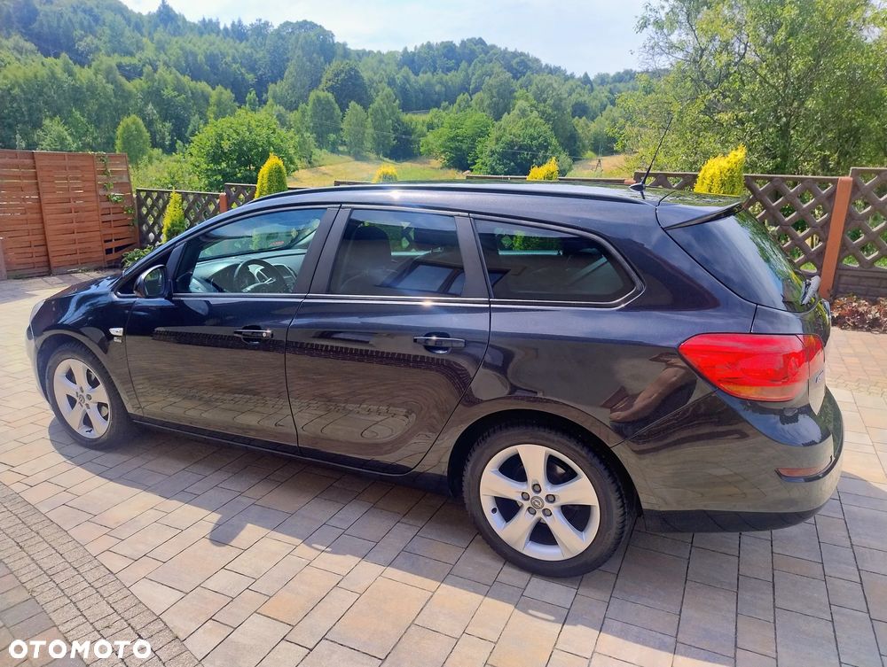 Opel Astra IV 1.4 Cosmo - 3