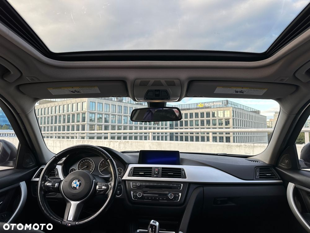 BMW Seria 3 328i Sport Line - 17
