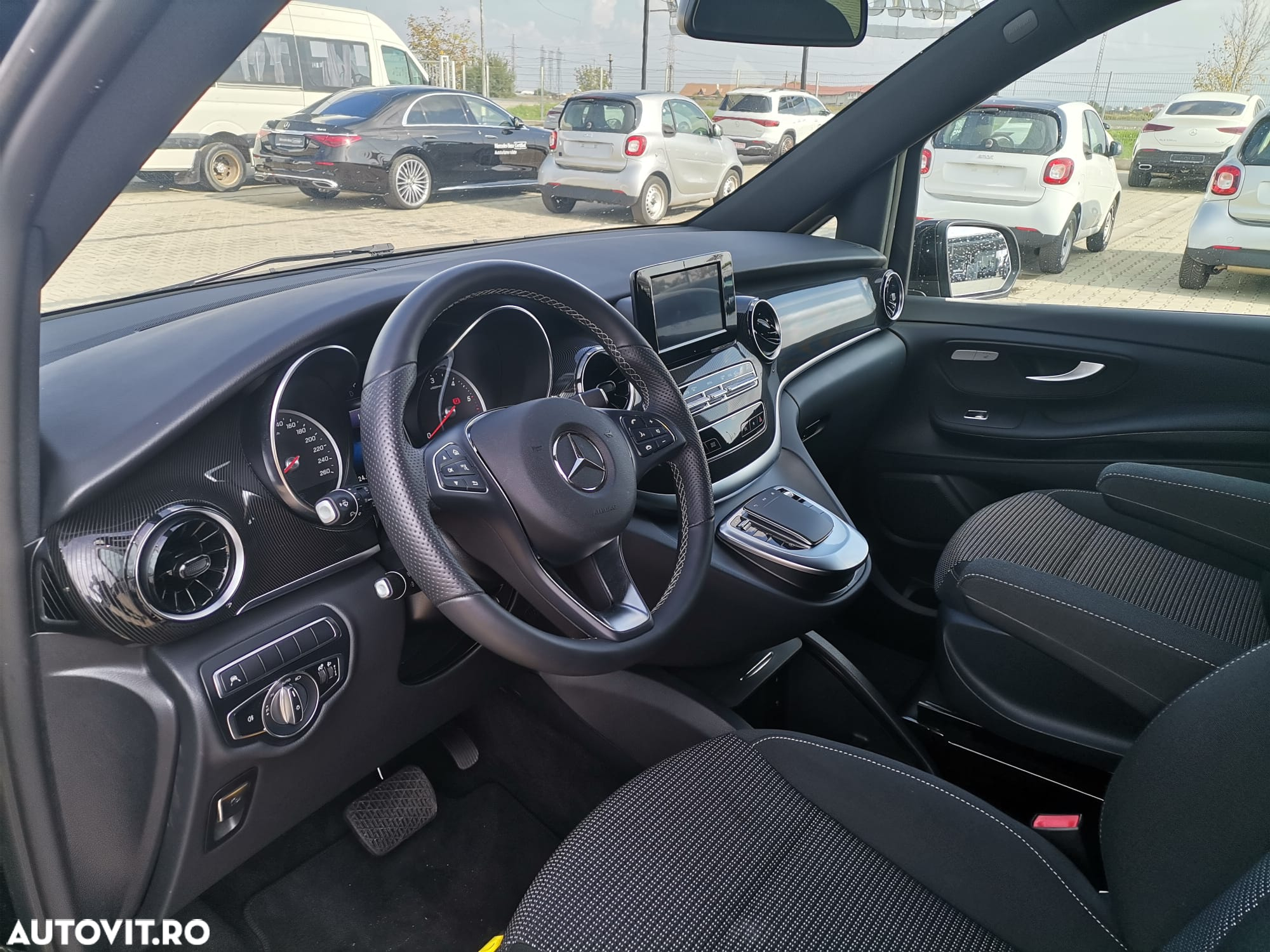 Mercedes-Benz V 220 d Lung Avantgarde - 11