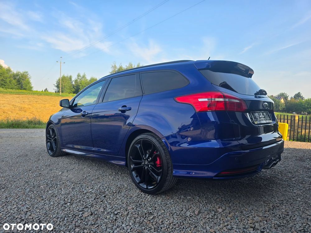 Ford Focus 2.0 EcoBoost ST mit Leder-Exclusiv-Paket - 5