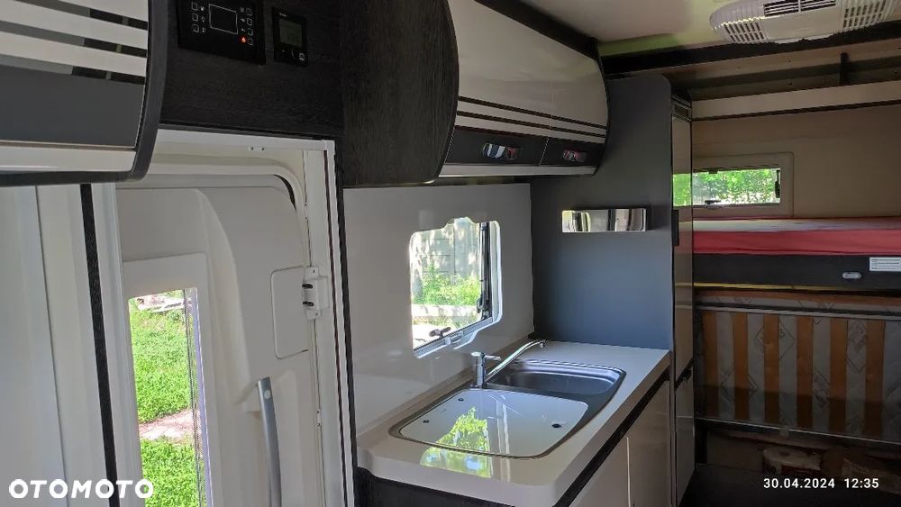 Ford KRONOS 277M - 8