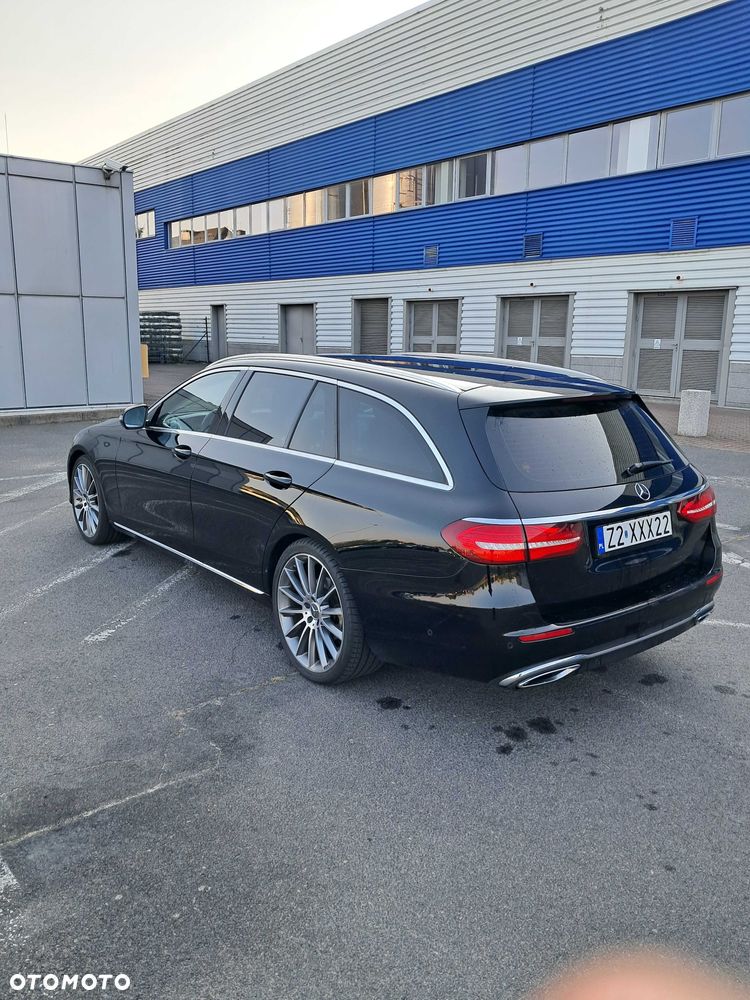 Mercedes-Benz E-Class 2016 photo 4