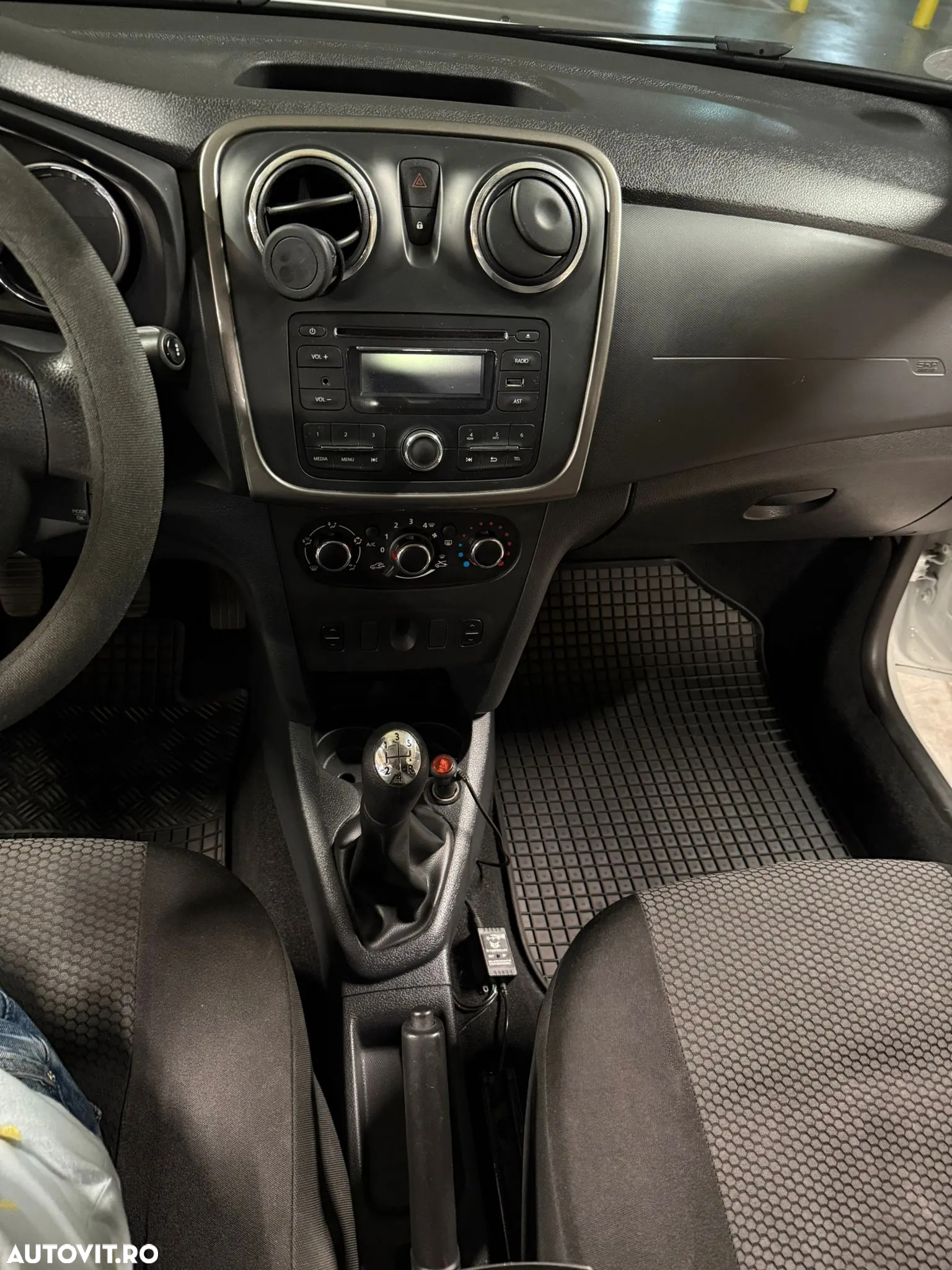 Dacia Sandero 1.2 Ambiance - 9